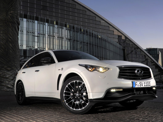 Infiniti-FX50-09