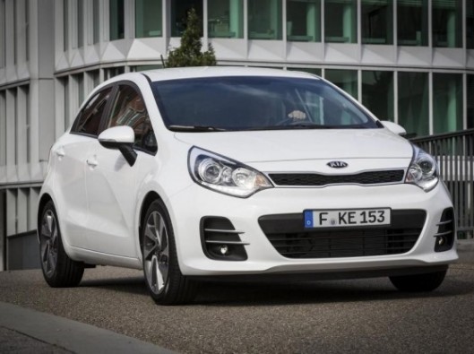 nuova-kia-rio-2015 a noleggio a lungo termine