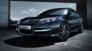 RENAULT LAGUNA III BERLINE 5 a noleggio a lungo termine